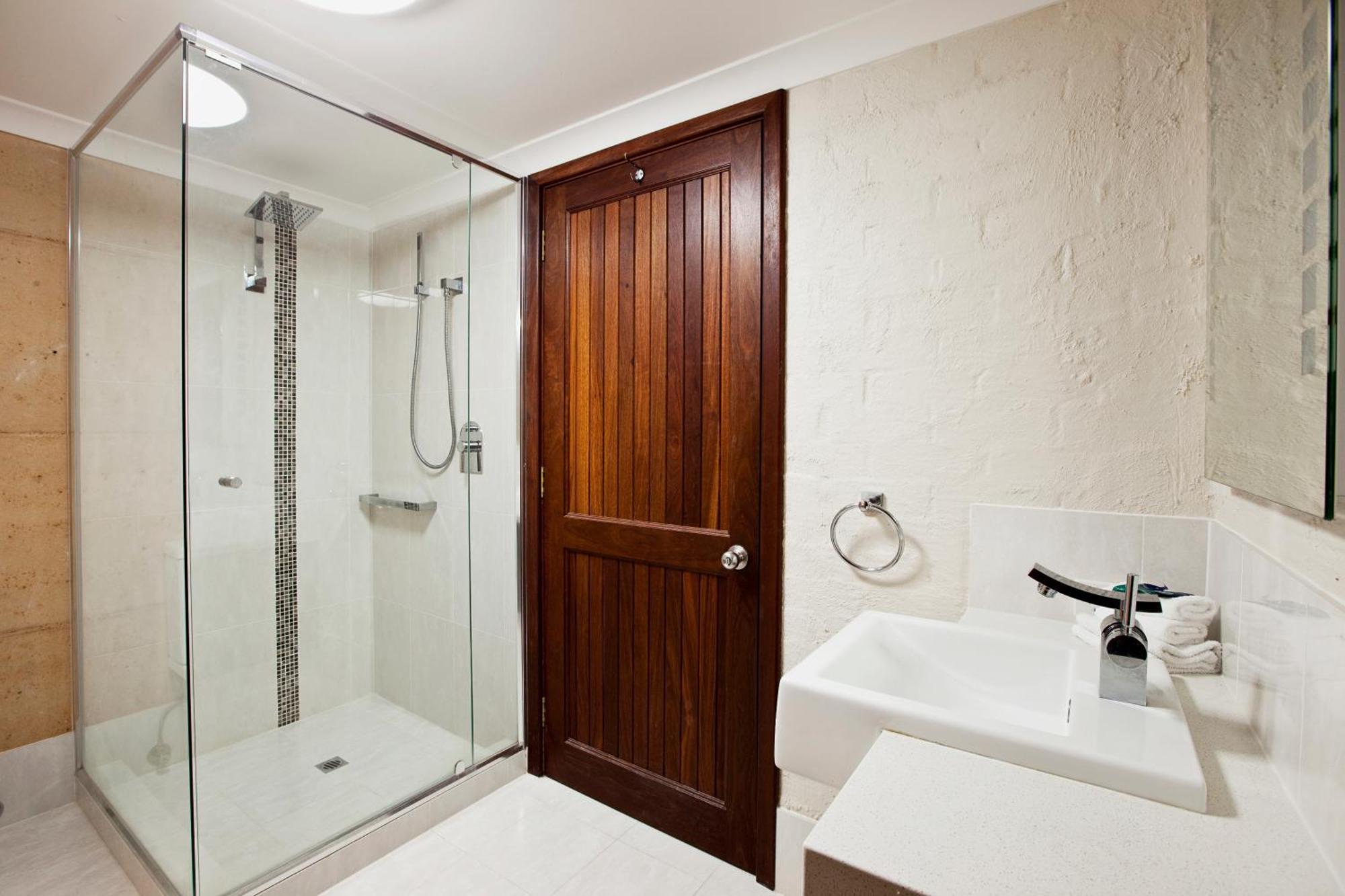 Whalers Cove Villas Dunsborough Room photo