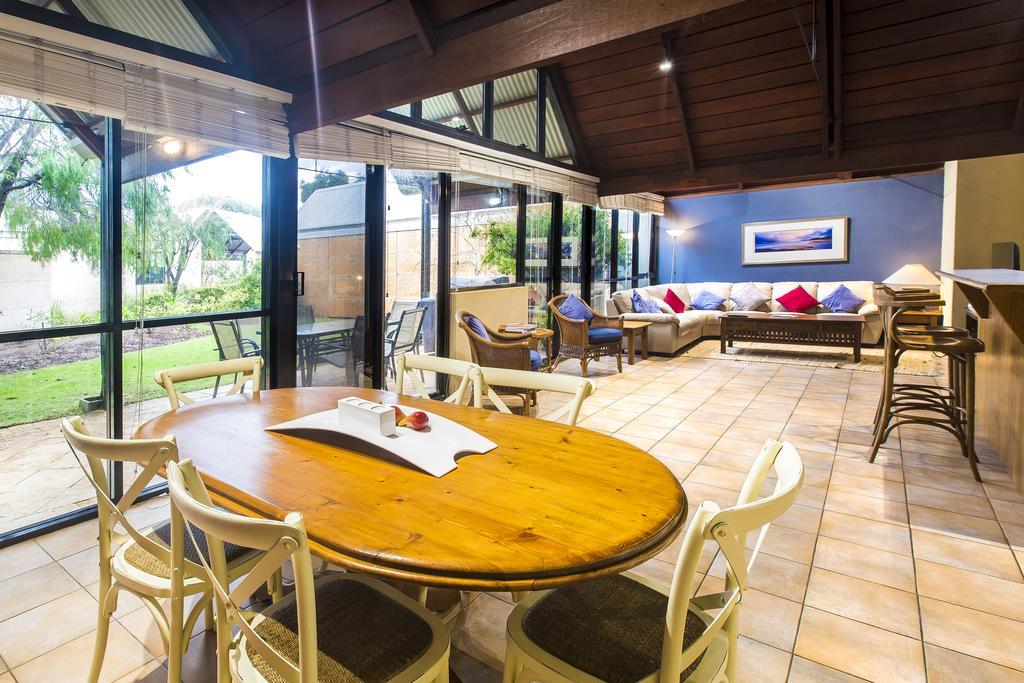 Whalers Cove Villas Dunsborough Room photo